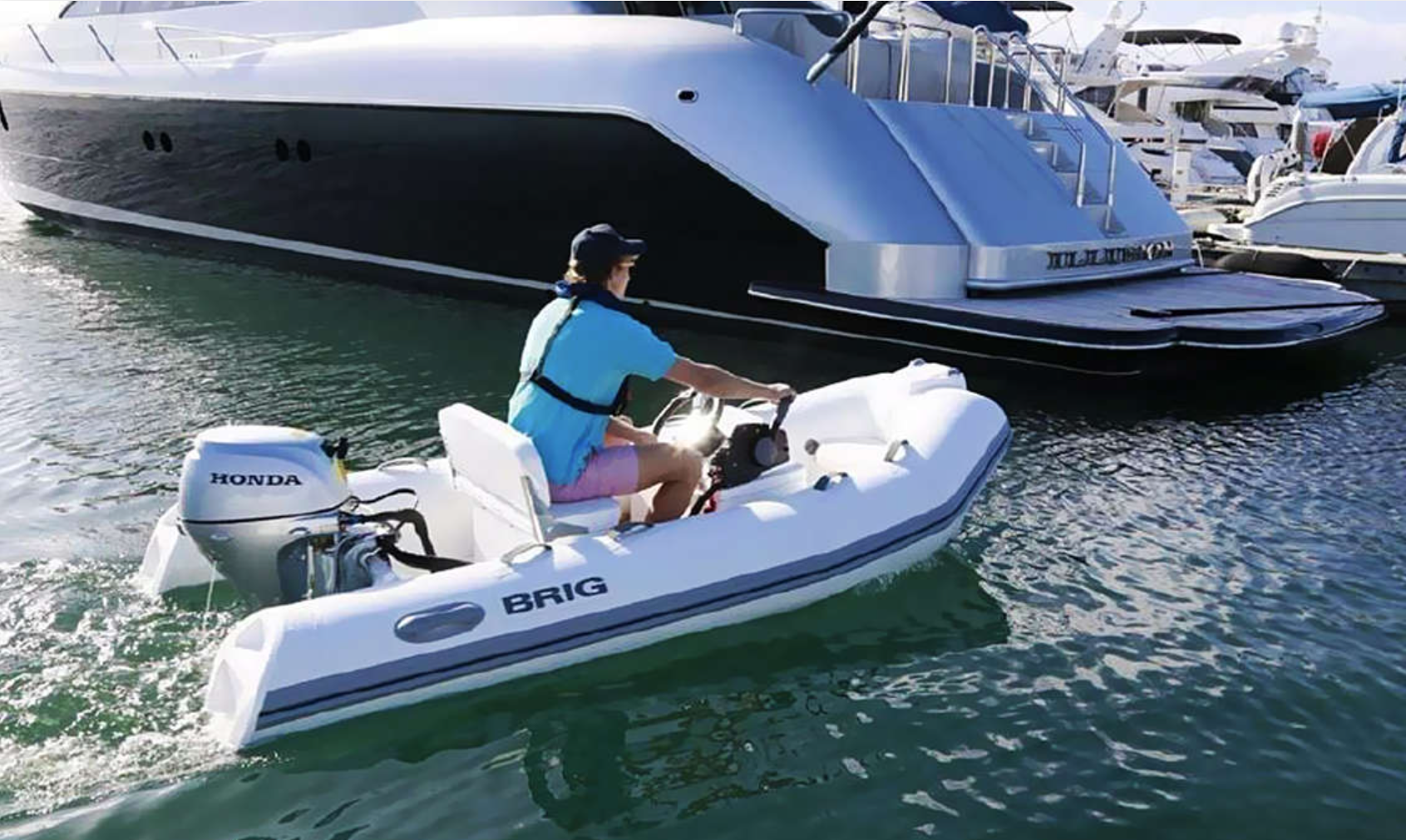 BRIG Falcon 330 tender