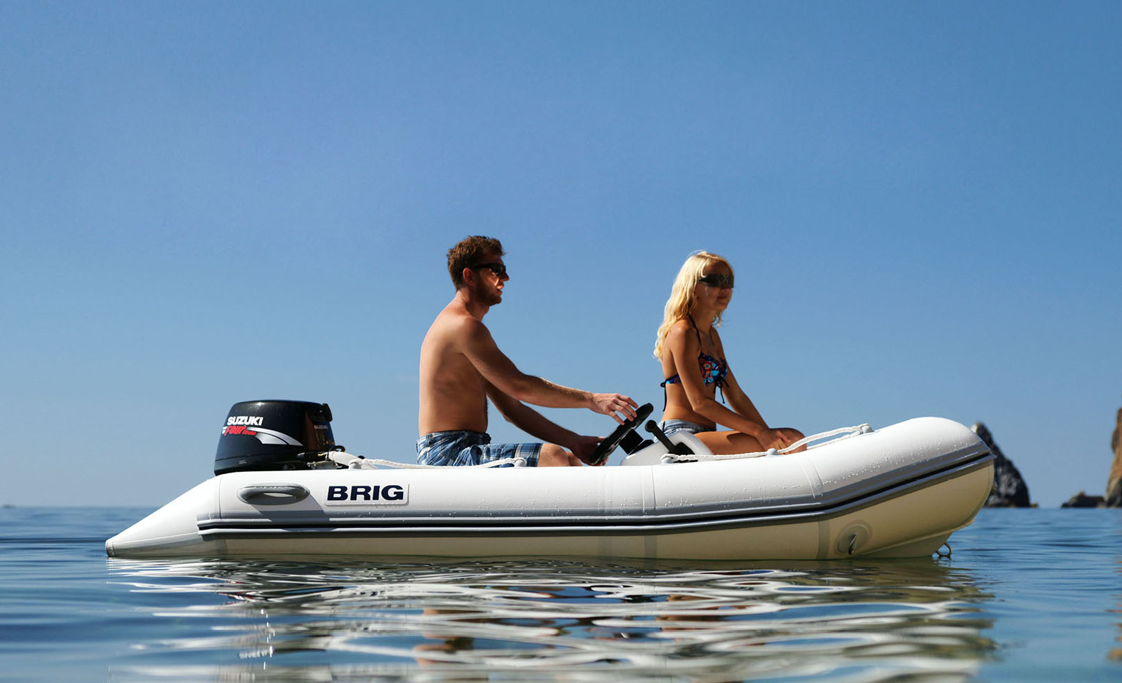 BRIG Falcon 360 tender